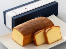 龍名館オリジナル 日本酒ケーキ